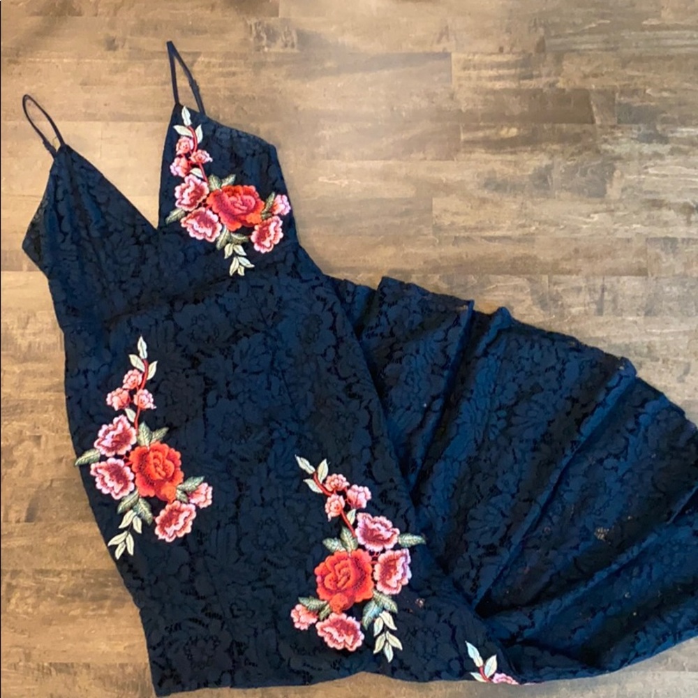 Black floral lace evening gown